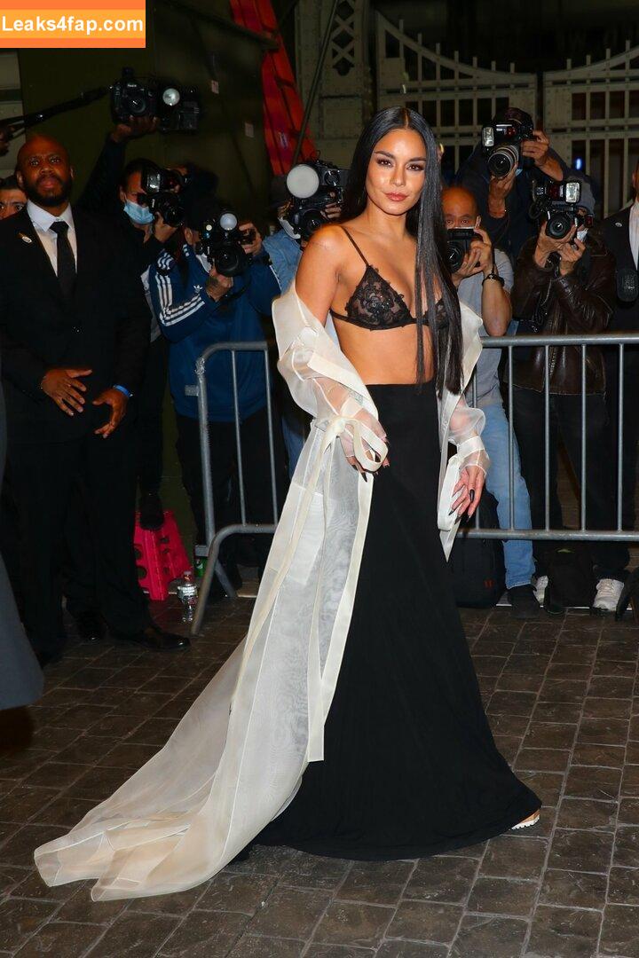 Vanessa Hudgens / VanessaHudgens leaked photo photo #0494