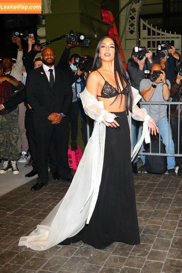 Vanessa Hudgens / VanessaHudgens слитое фото фото #0496