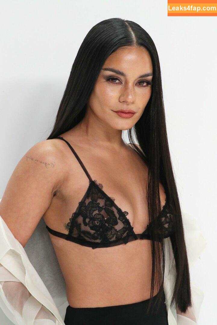 Vanessa Hudgens / VanessaHudgens слитое фото фото #0502