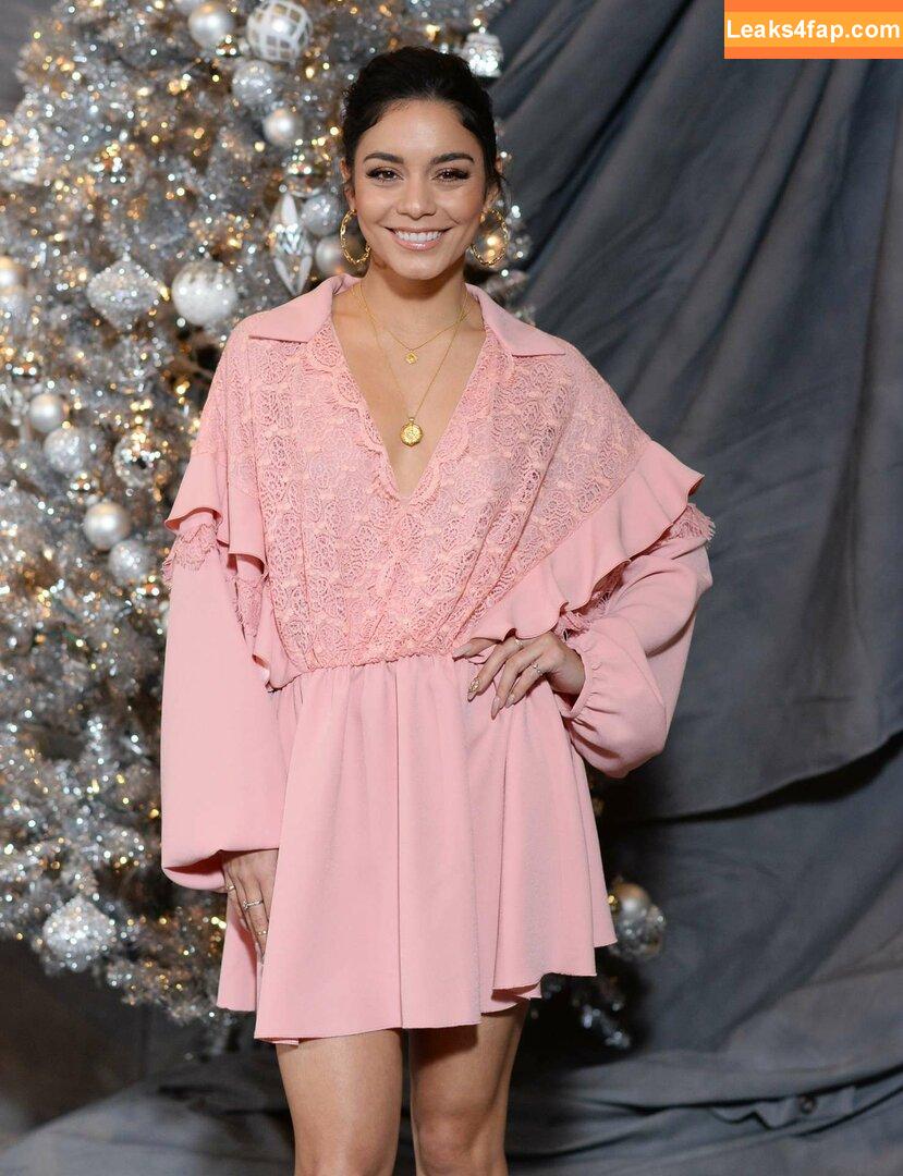Vanessa Hudgens / VanessaHudgens слитое фото фото #0565