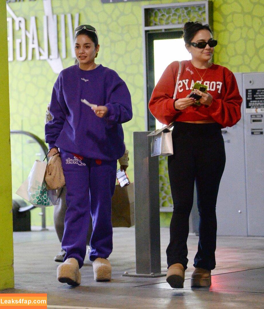 Vanessa Hudgens / VanessaHudgens слитое фото фото #0588