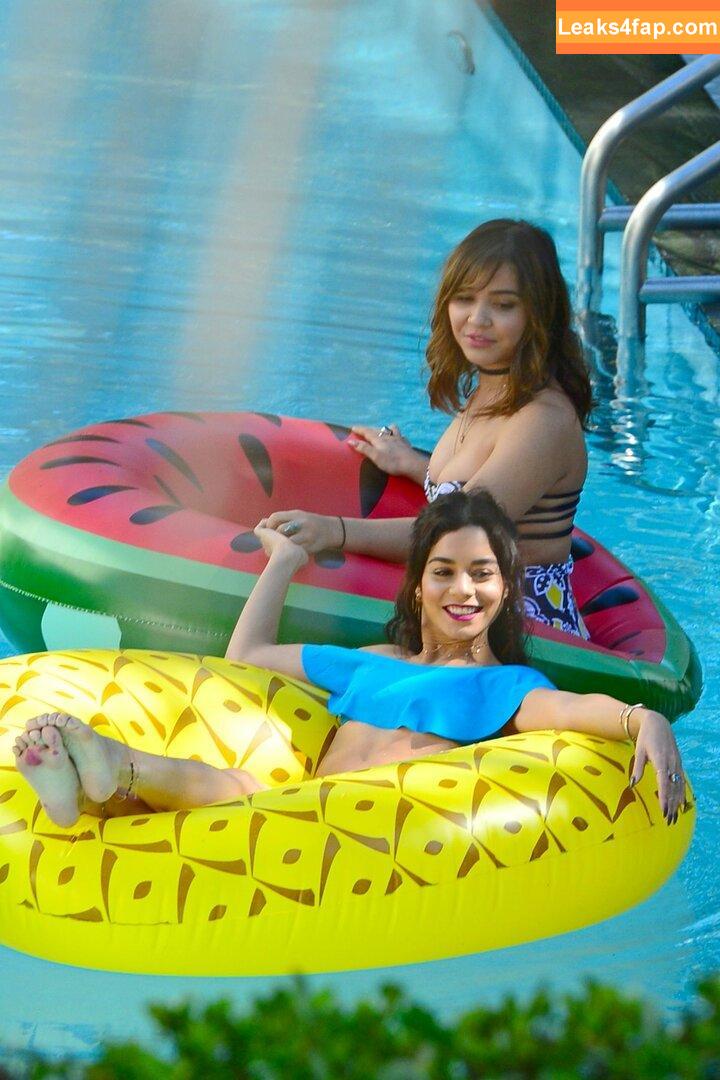 Vanessa Hudgens / VanessaHudgens слитое фото фото #0600