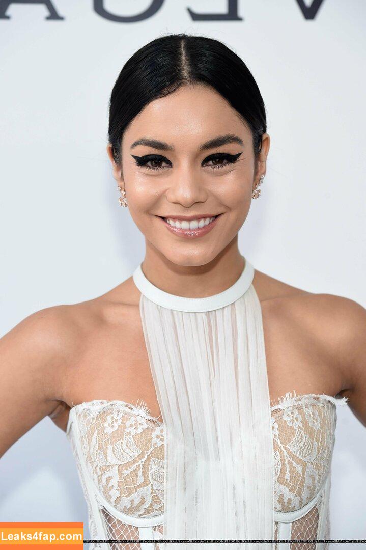Vanessa Hudgens / VanessaHudgens слитое фото фото #0623
