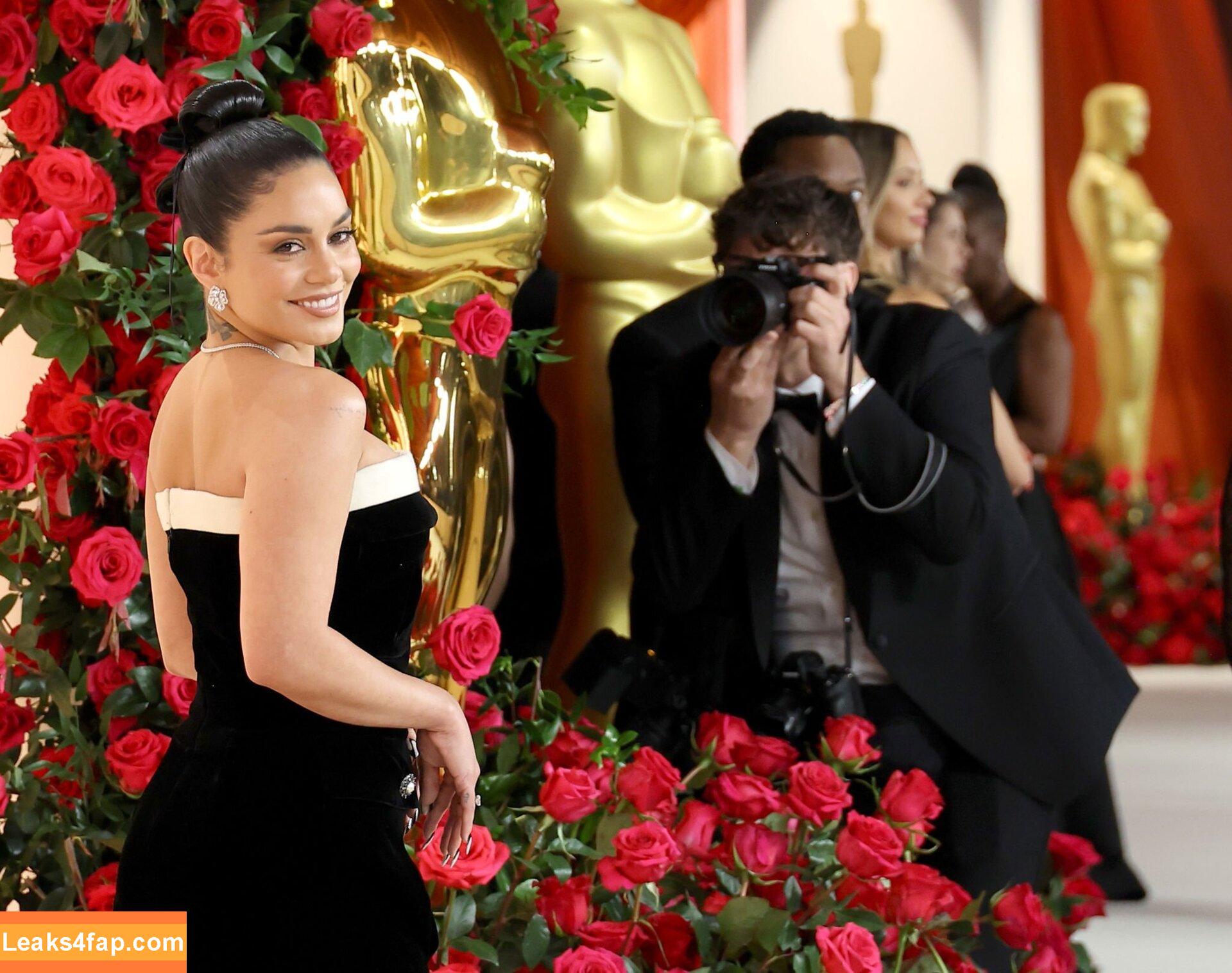 Vanessa Hudgens / VanessaHudgens слитое фото фото #0673