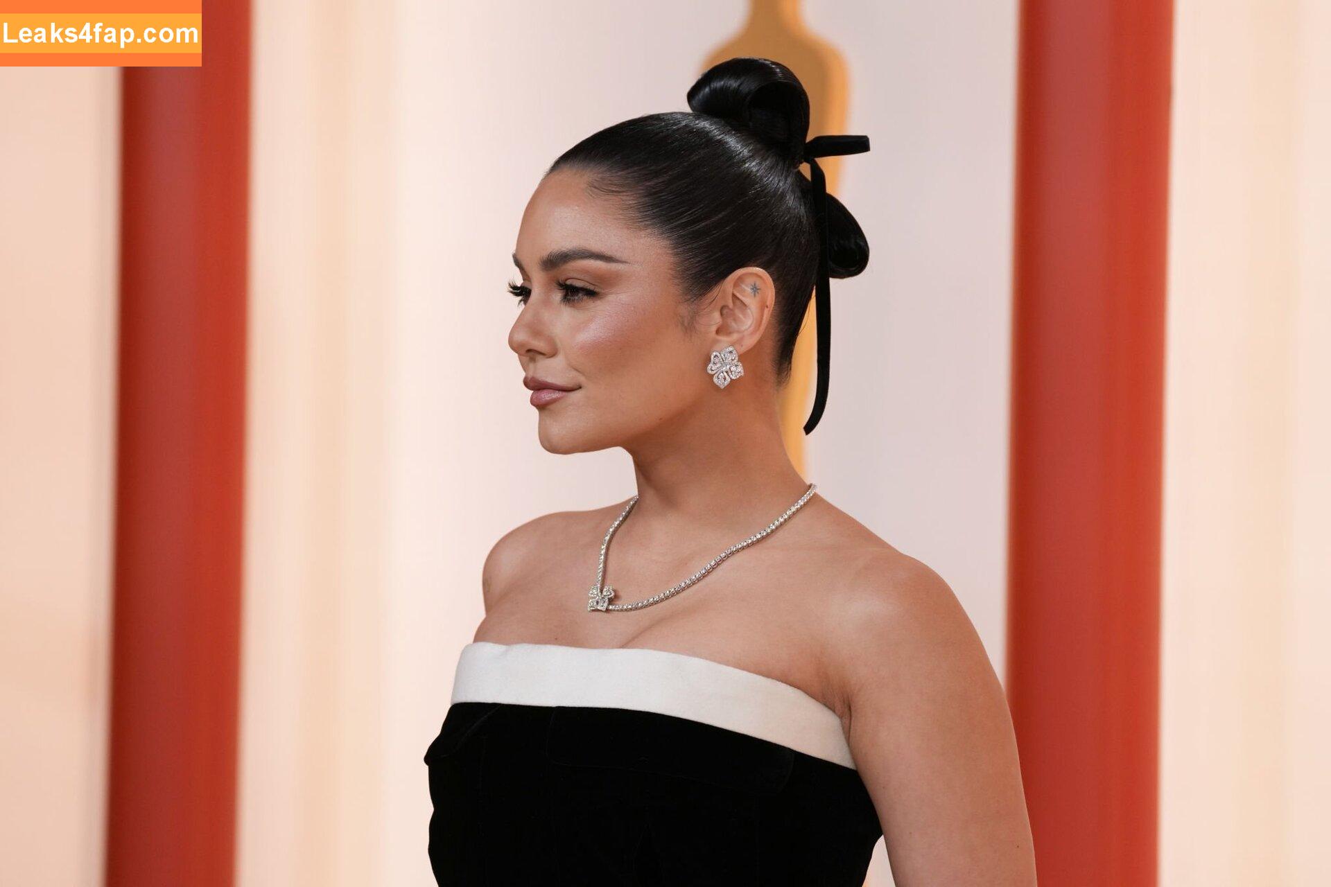 Vanessa Hudgens / VanessaHudgens слитое фото фото #0698