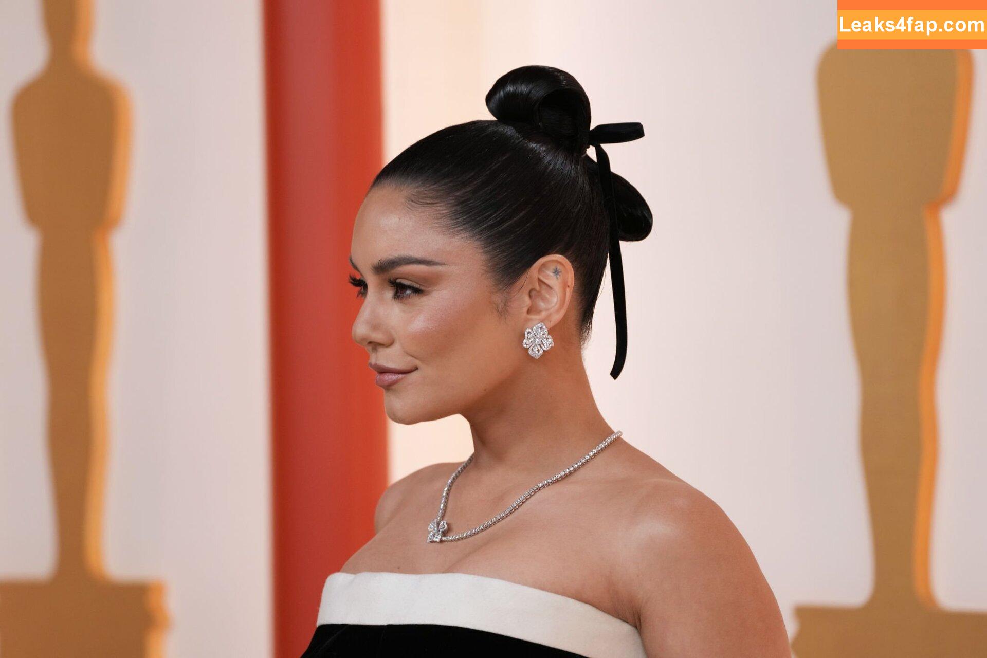 Vanessa Hudgens / VanessaHudgens слитое фото фото #0699