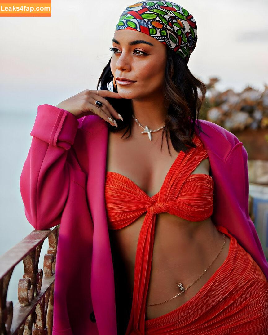 Vanessa Hudgens / VanessaHudgens слитое фото фото #0761