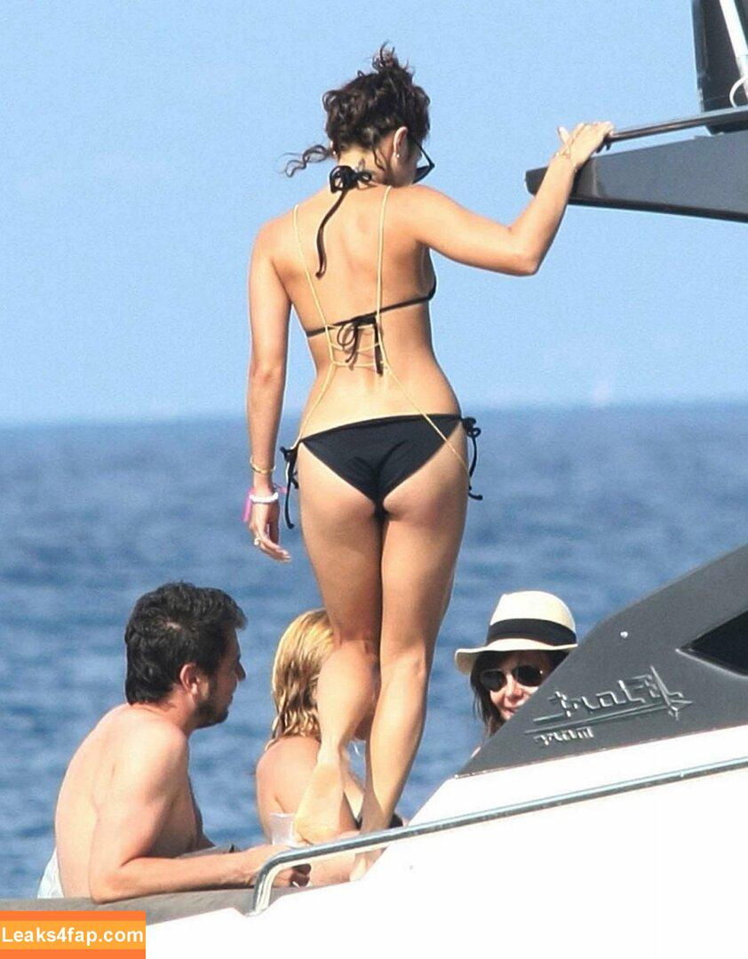 Vanessa Hudgens / VanessaHudgens слитое фото фото #0783