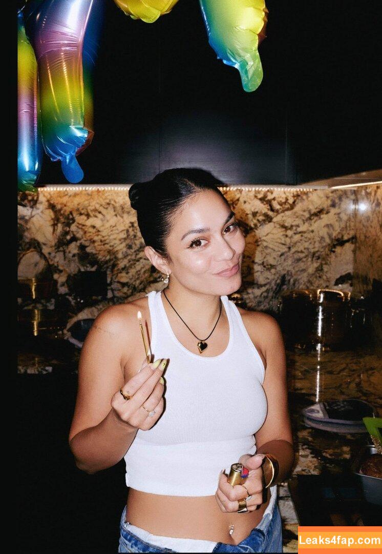 Vanessa Hudgens / VanessaHudgens слитое фото фото #0864