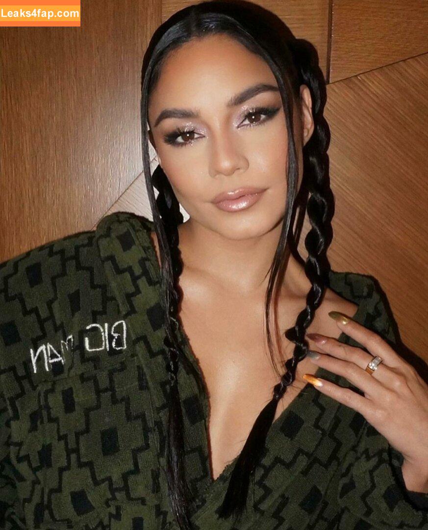 Vanessa Hudgens / VanessaHudgens слитое фото фото #0880