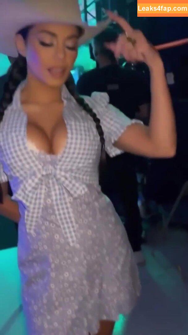 Vanessa Hudgens / VanessaHudgens слитое фото фото #0915