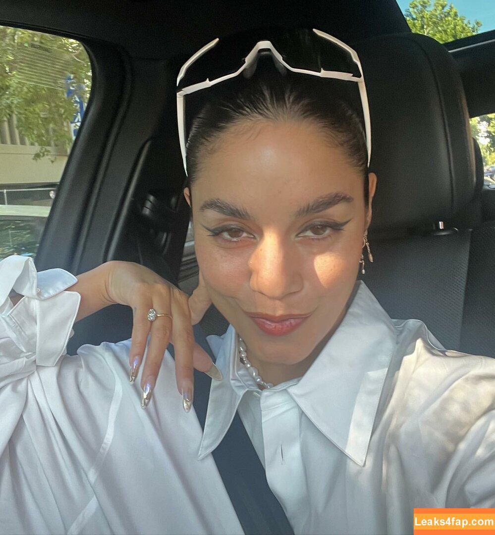 Vanessa Hudgens / VanessaHudgens слитое фото фото #0916