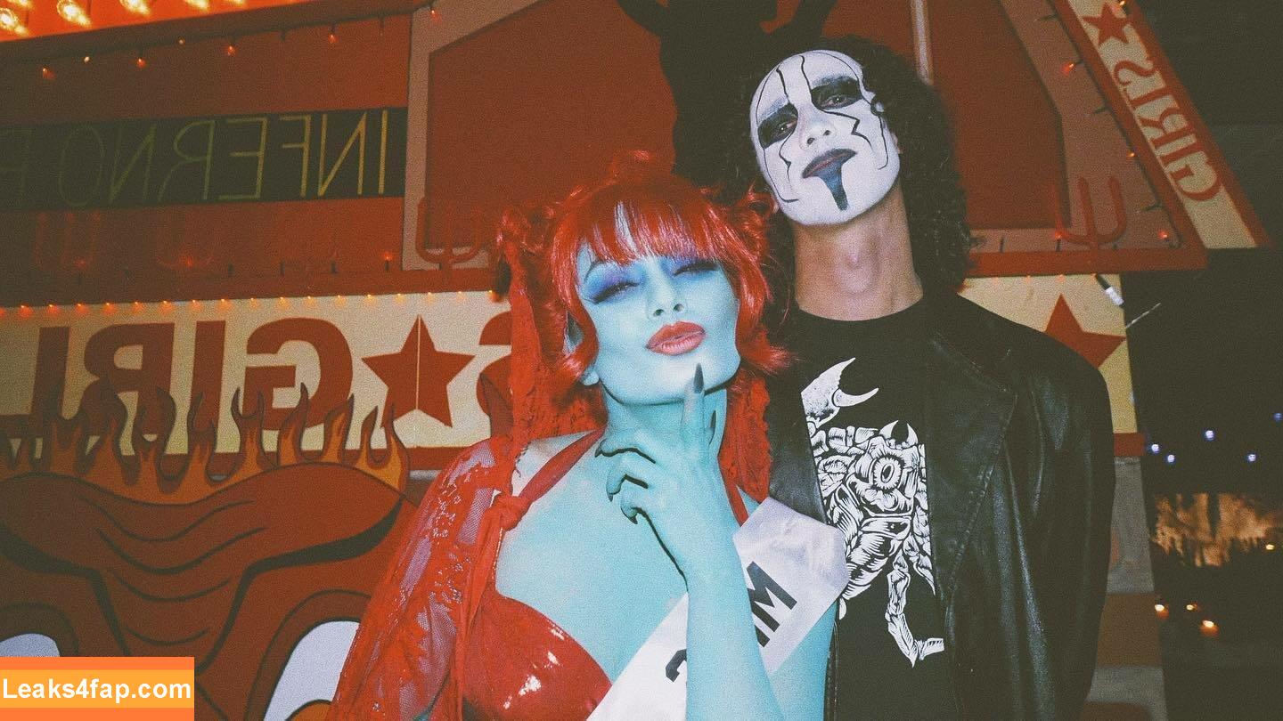 Vanessa Hudgens / VanessaHudgens слитое фото фото #0923