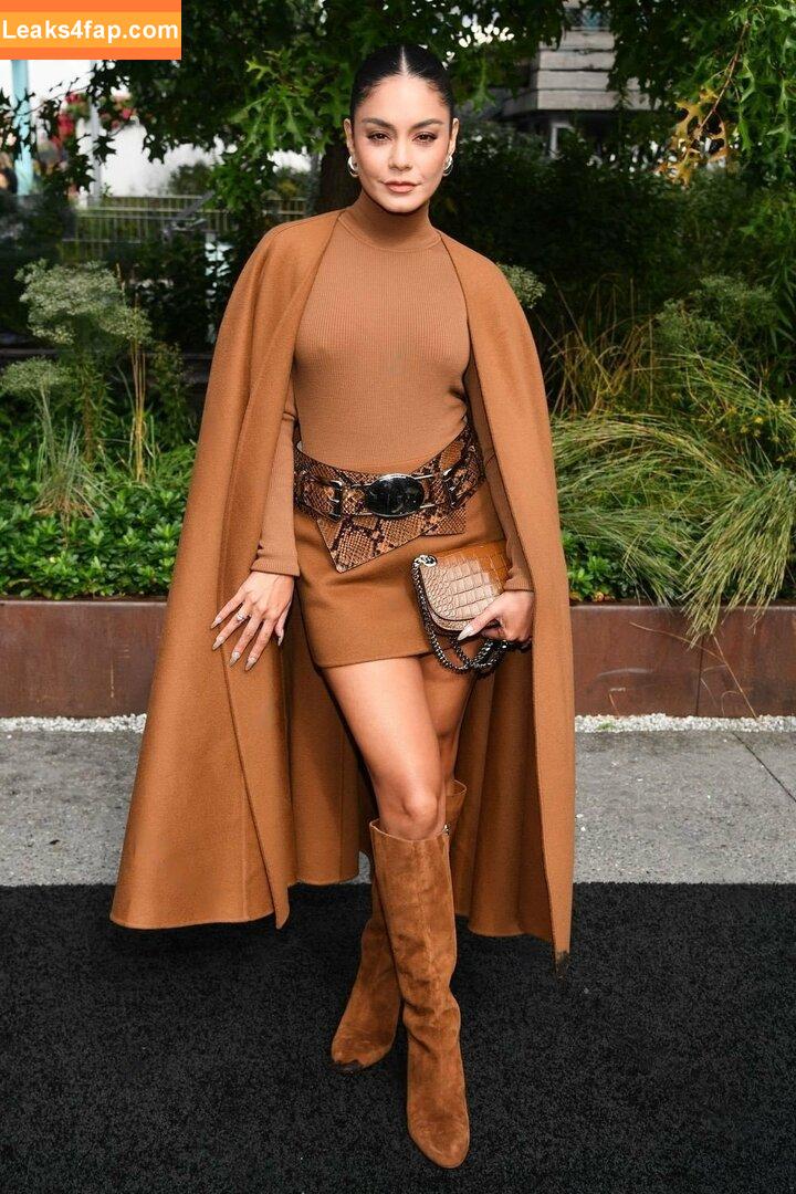 Vanessa Hudgens / VanessaHudgens слитое фото фото #0939