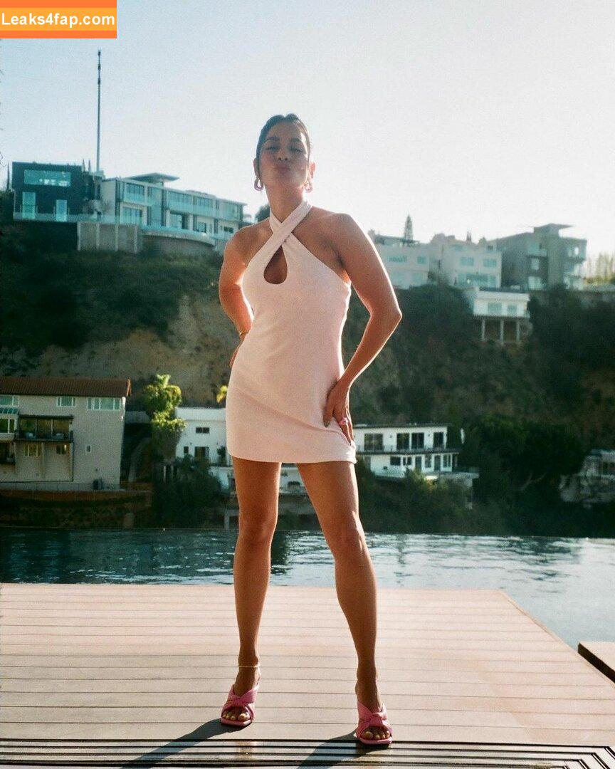 Vanessa Hudgens / VanessaHudgens слитое фото фото #0961