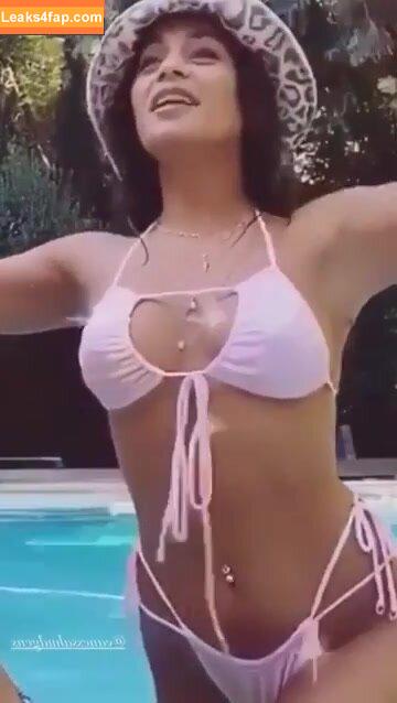 Vanessa Hudgens / VanessaHudgens слитое фото фото #0966