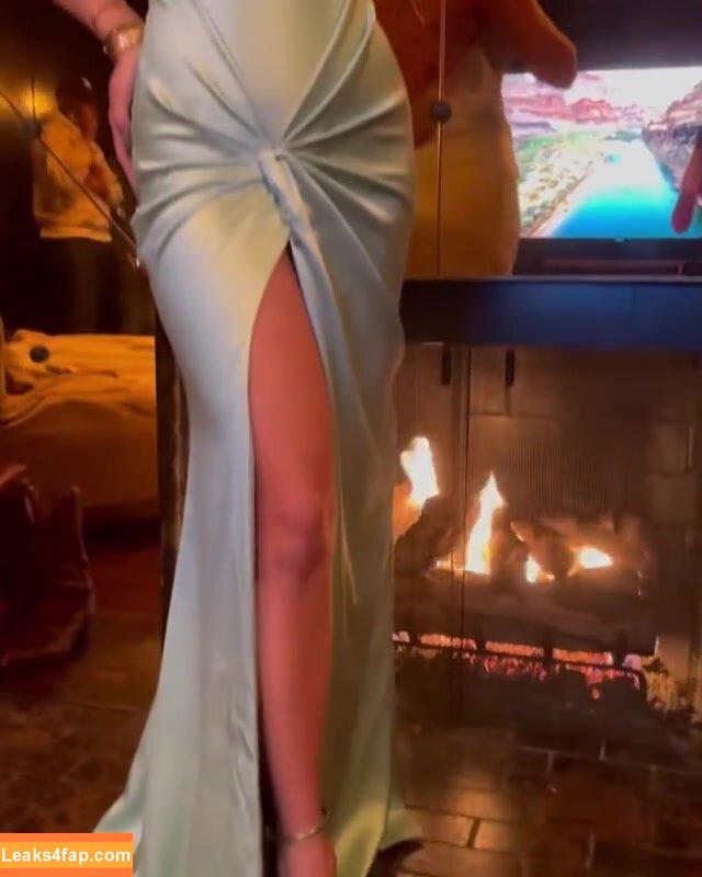 Vanessa Hudgens / VanessaHudgens слитое фото фото #0979