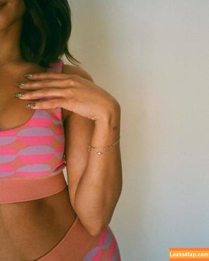 Vanessa Hudgens фото #0011