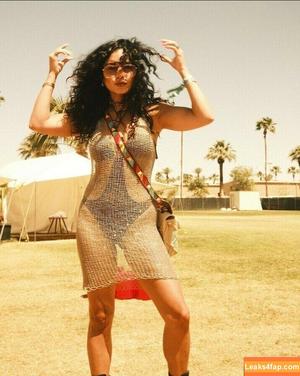 Vanessa Hudgens фото #0035