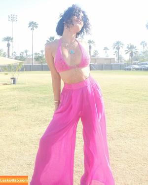 Vanessa Hudgens фото #0179