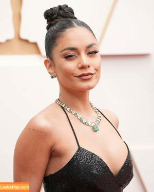 Vanessa Hudgens фото #0201