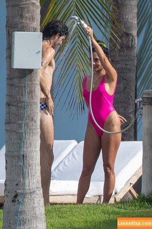 Vanessa Hudgens фото #0262