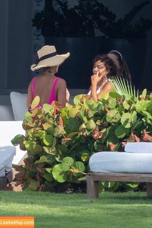 Vanessa Hudgens фото #0278