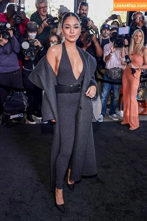 Vanessa Hudgens фото #0359