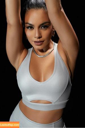 Vanessa Hudgens фото #0415