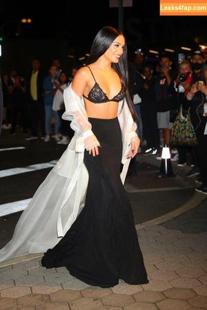 Vanessa Hudgens фото #0512