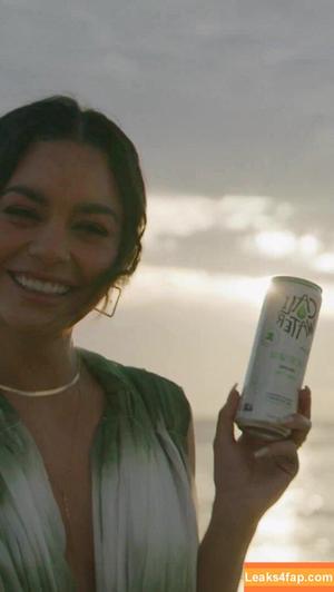 Vanessa Hudgens фото #0579