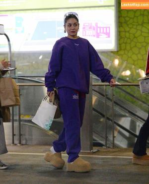 Vanessa Hudgens фото #0585