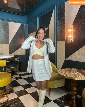 Vanessa Hudgens фото #0884