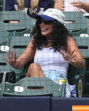 Vanessa Hudgens фото #0900