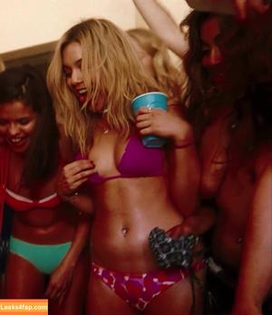 Vanessa Hudgens фото #0913