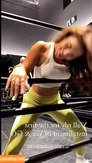 Vanessa Hudgens фото #0921
