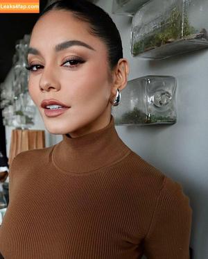 Vanessa Hudgens фото #0969