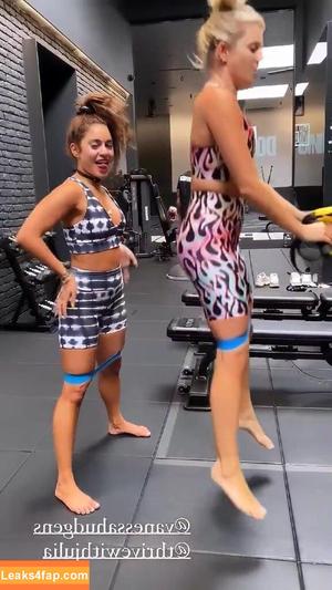 Vanessa Hudgens фото #0974