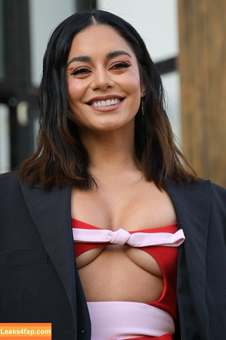 Vanessa Hudgens / VanessaHudgens слитое фото фото #1012