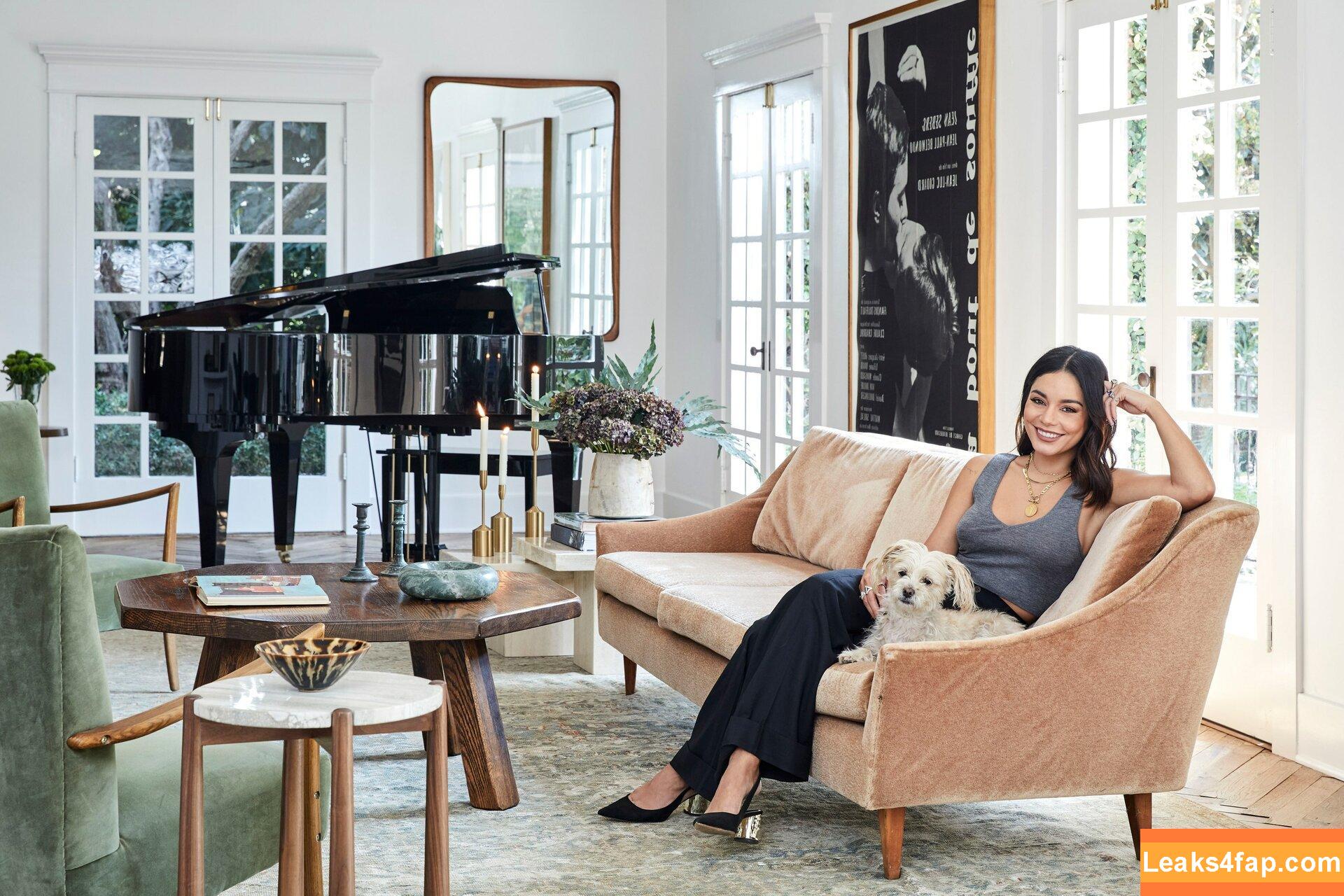 Vanessa Hudgens / VanessaHudgens слитое фото фото #1046