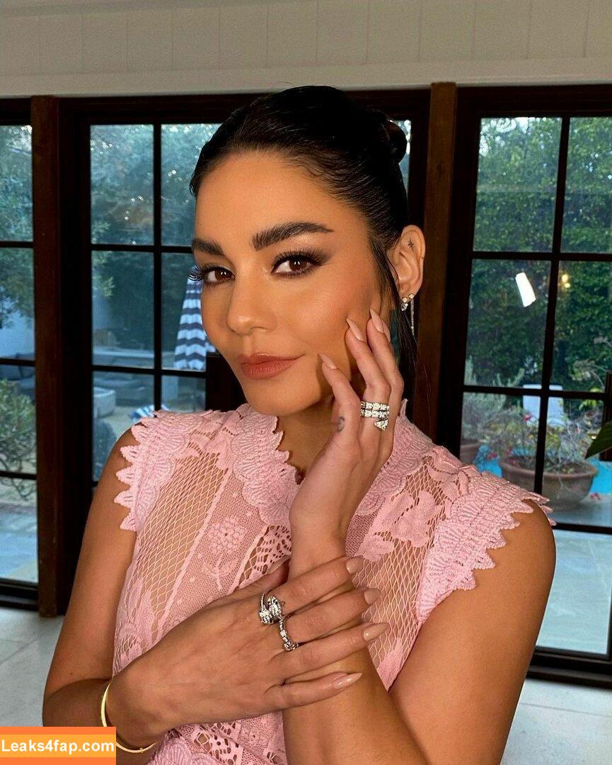 Vanessa Hudgens / VanessaHudgens слитое фото фото #1053