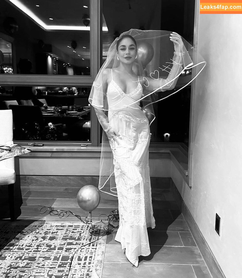 Vanessa Hudgens / VanessaHudgens слитое фото фото #1082