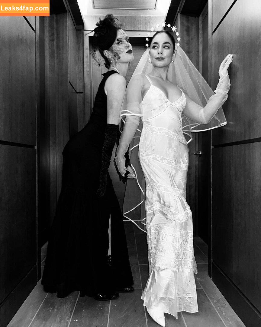 Vanessa Hudgens / VanessaHudgens слитое фото фото #1085