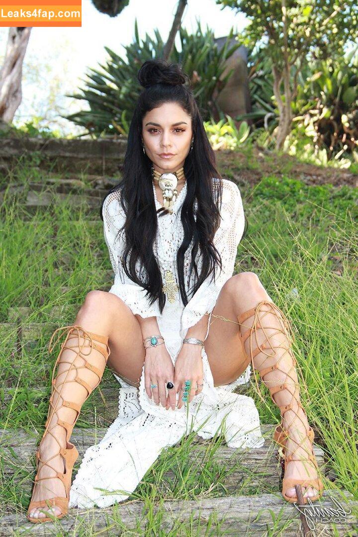 Vanessa Hudgens / VanessaHudgens слитое фото фото #1099
