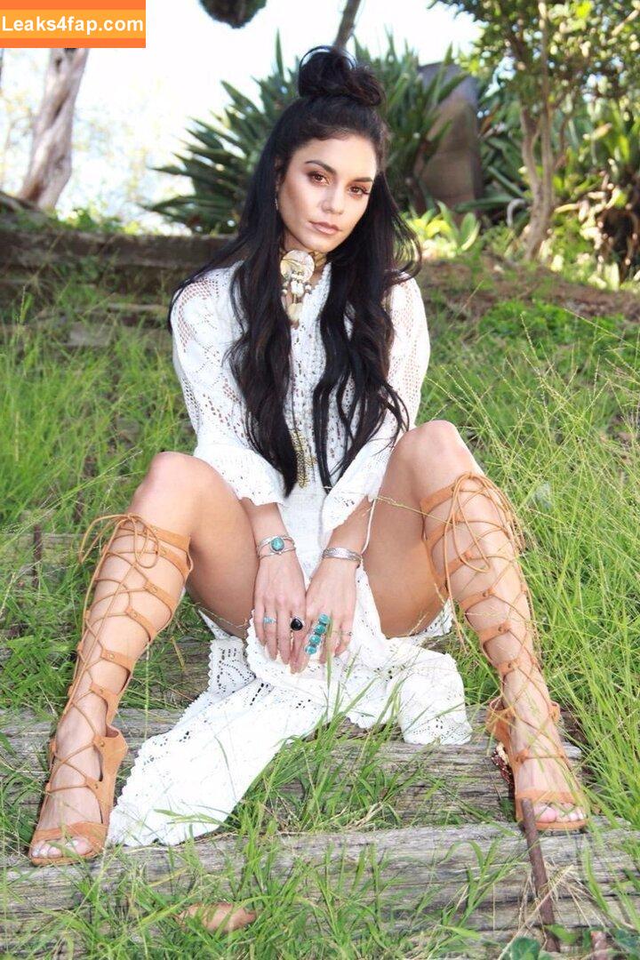 Vanessa Hudgens / VanessaHudgens слитое фото фото #1100