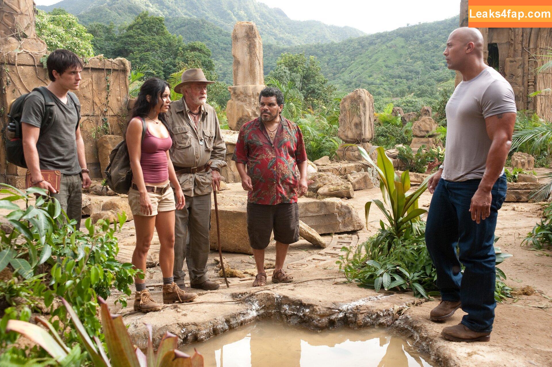 Vanessa Hudgens / VanessaHudgens слитое фото фото #1130