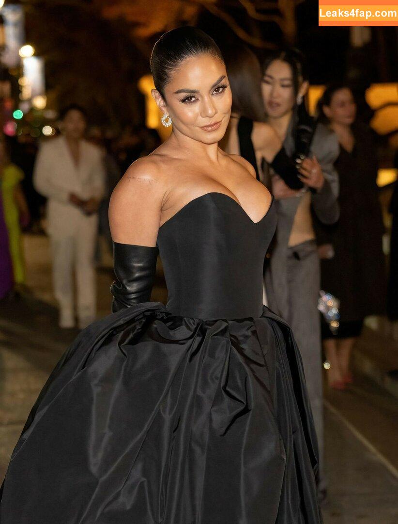 Vanessa Hudgens / VanessaHudgens слитое фото фото #1141