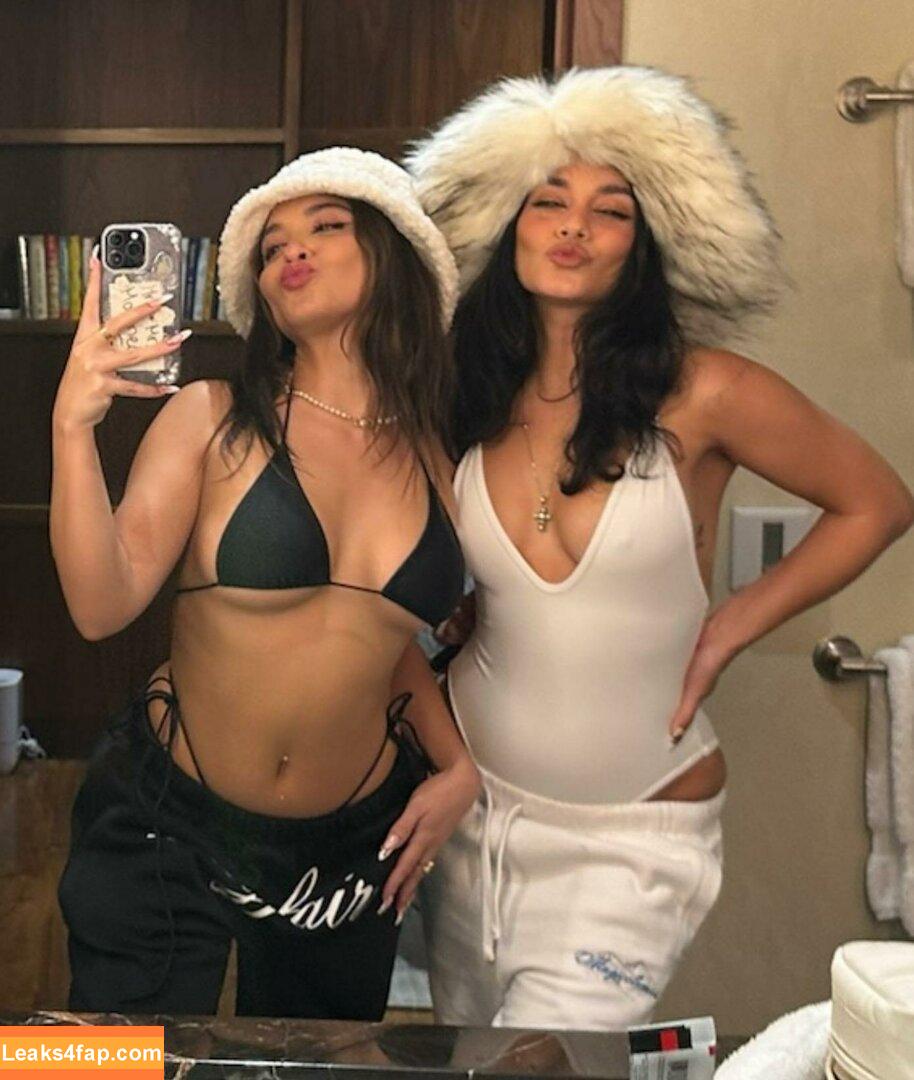 Vanessa Hudgens / VanessaHudgens слитое фото фото #1177