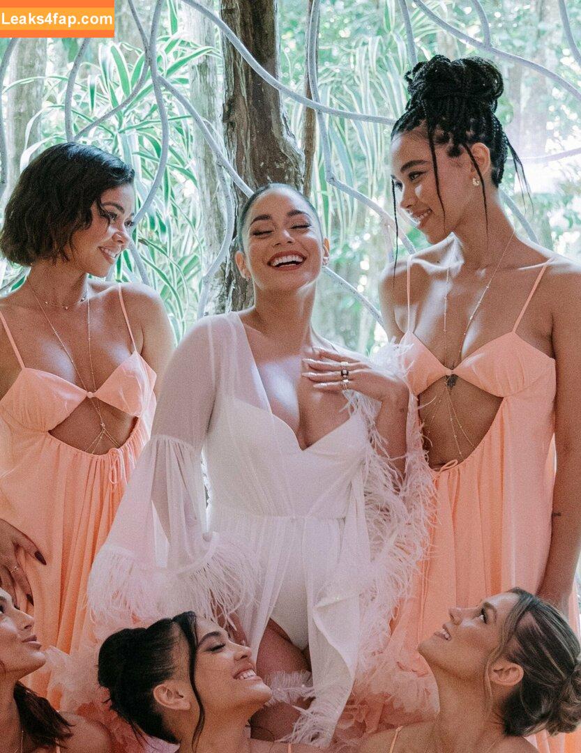 Vanessa Hudgens / VanessaHudgens слитое фото фото #1284