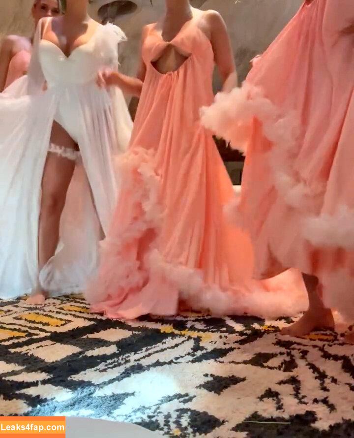 Vanessa Hudgens / VanessaHudgens слитое фото фото #1356